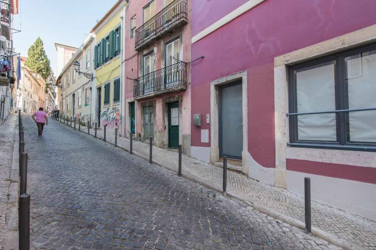 Bairro Alto Stunning Flat With Balcony By Lovelystay Лиссабон Экстерьер фото